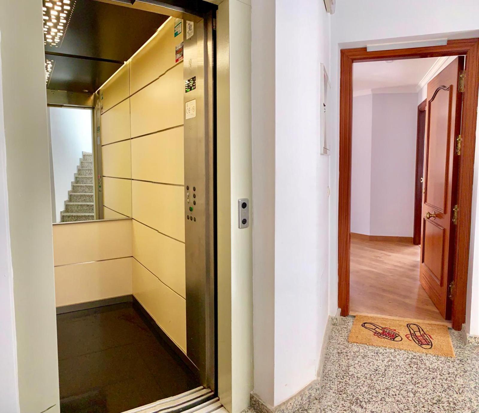 Apartamento Capri Los Boliches Wifi Gratis Beach 100M Fuengirola Exterior foto